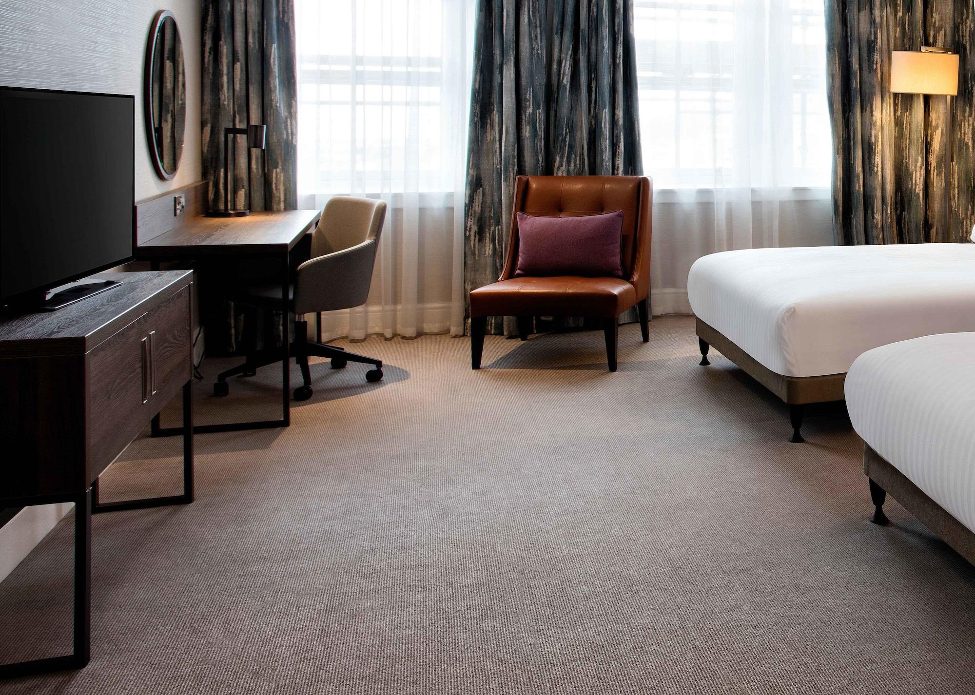 Hotel Hilton Edinburgh Carlton Exterior foto