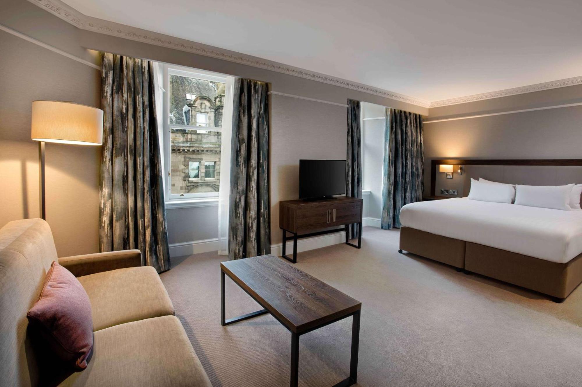 Hotel Hilton Edinburgh Carlton Exterior foto