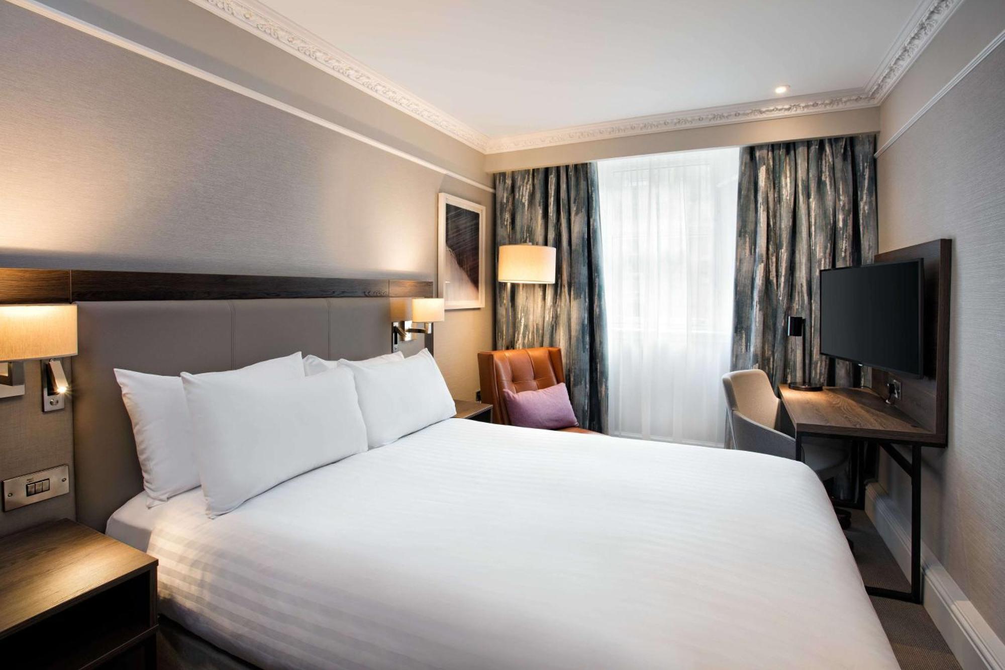 Hotel Hilton Edinburgh Carlton Exterior foto